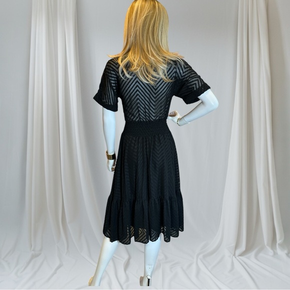 Zara Black Textured Midi Dress - Picture 4 of 9